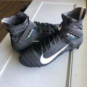 Nike Alpha Menace elite 2 flyknit wide black football cleats